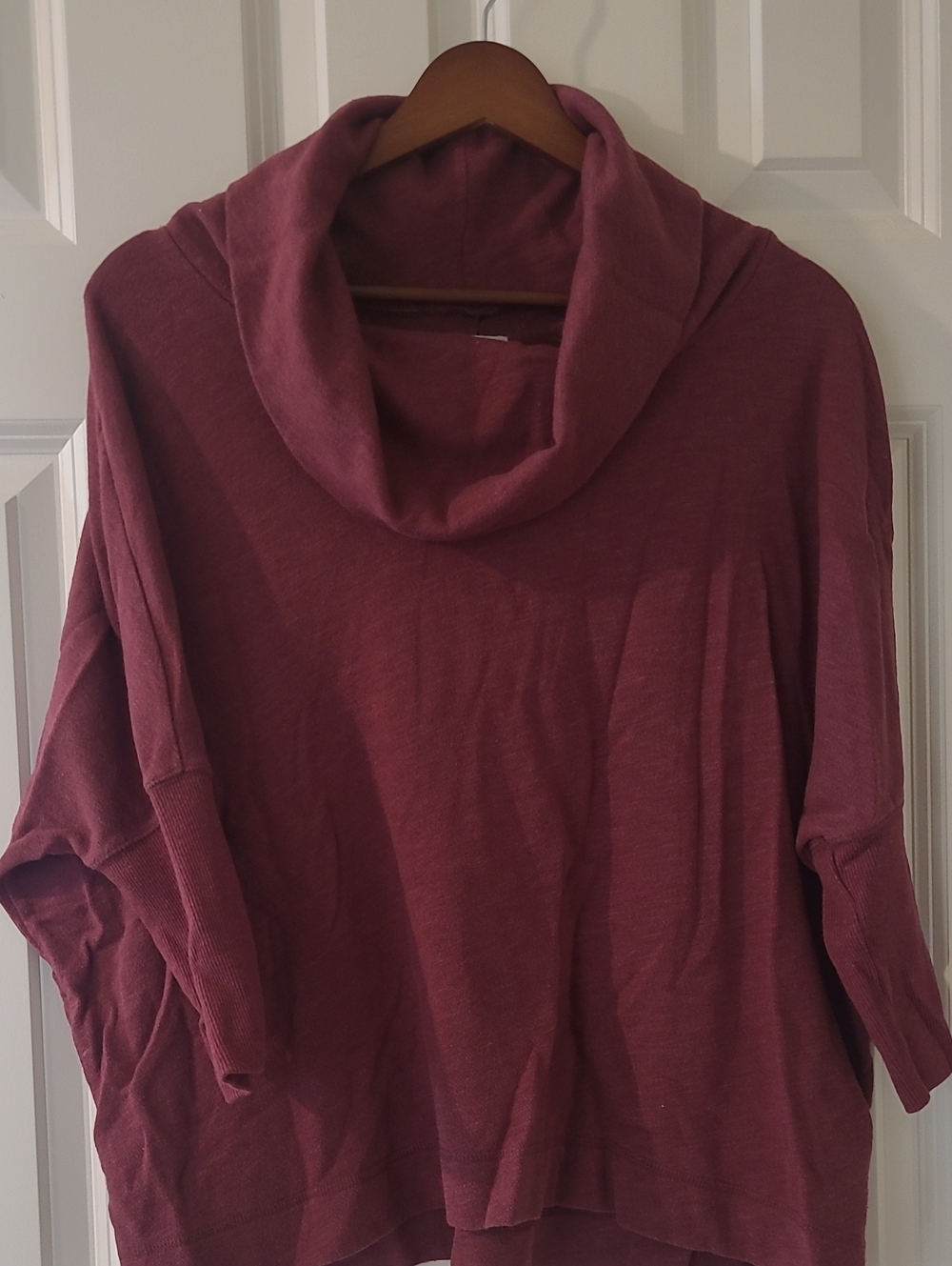 Old Navy Women's Cowl Neck Sweater in Mauve